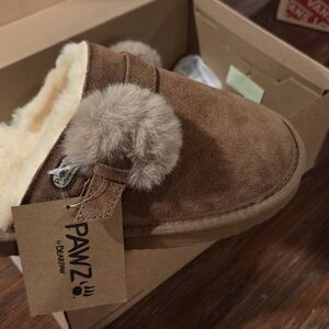 Brown Suede Slippers with Fur Pom Pom